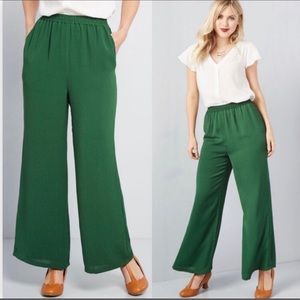 ModCloth Eugene Wide Leg Trouser Pants Green Flare